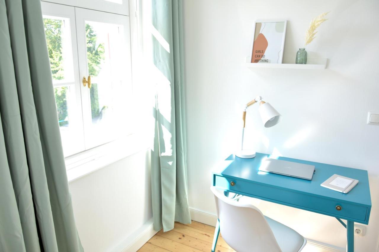 White Midsommar - Stilvolle Wohnung, 3 Schlafzimmer, Wohnzimmer, Kueche Landshut Kültér fotó